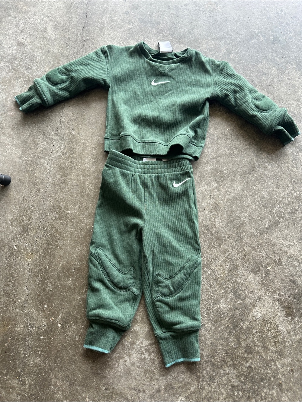 Nike Kids Dark Green Ribbed Sweatshirt & Joggers Set